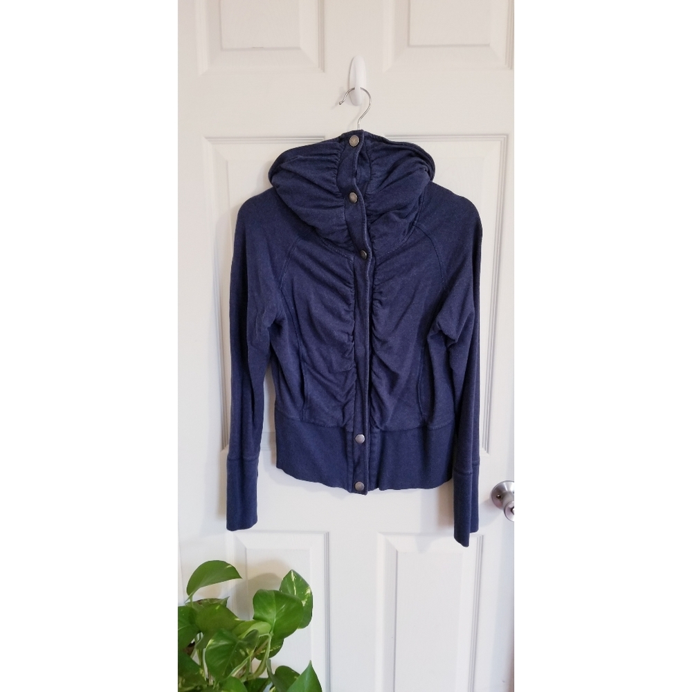 Athletic jacket